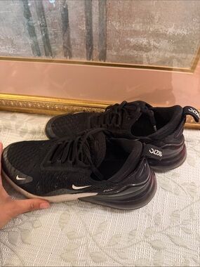 Nike Black and White Air Max 270-Style Trainers